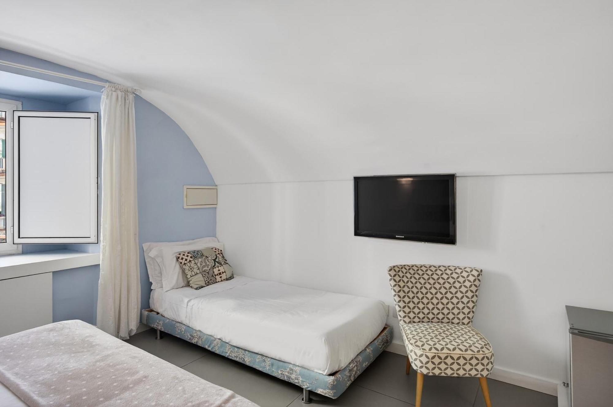 Basic Triple Room,1756584352:JPEG